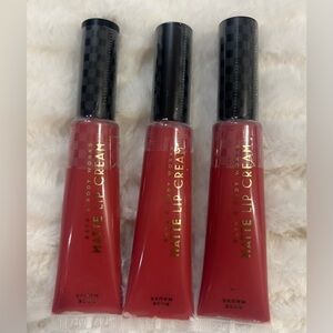 Bath & Bodyworks matte lip cream